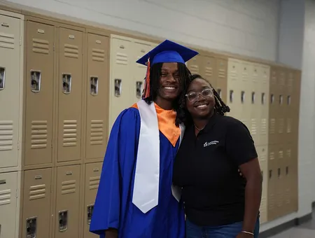 CIS of Athens Graduate and Site Coordinator Zowee